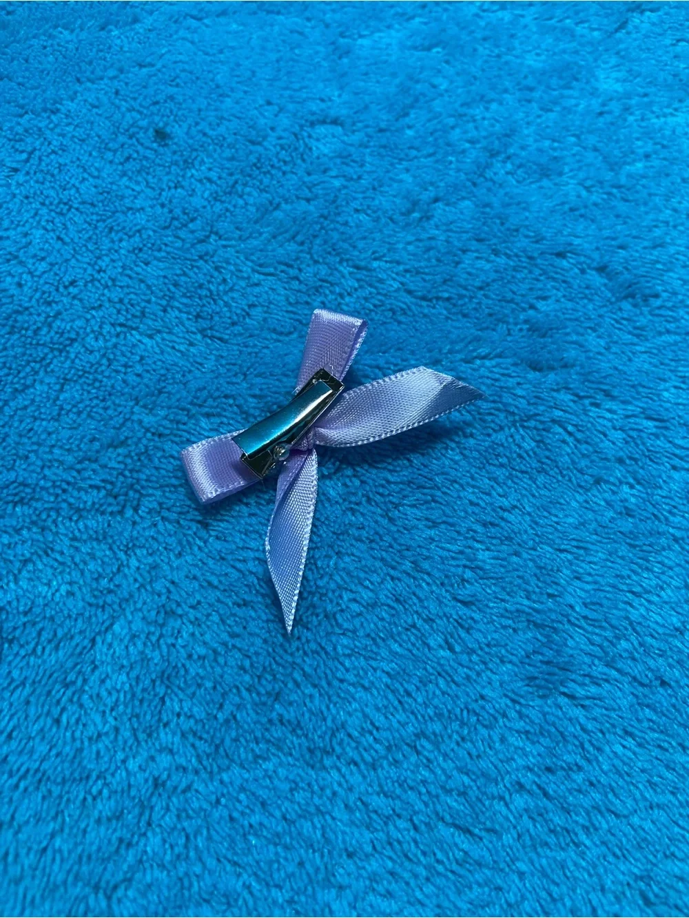 Hair clips, claws and ties